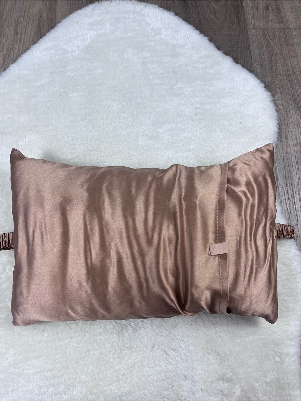 NWOT Lunya washable silk travel pillow - Picture 5 of 7